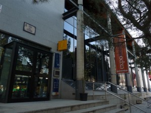 teatro-CasaCultura-nAVACERRADA